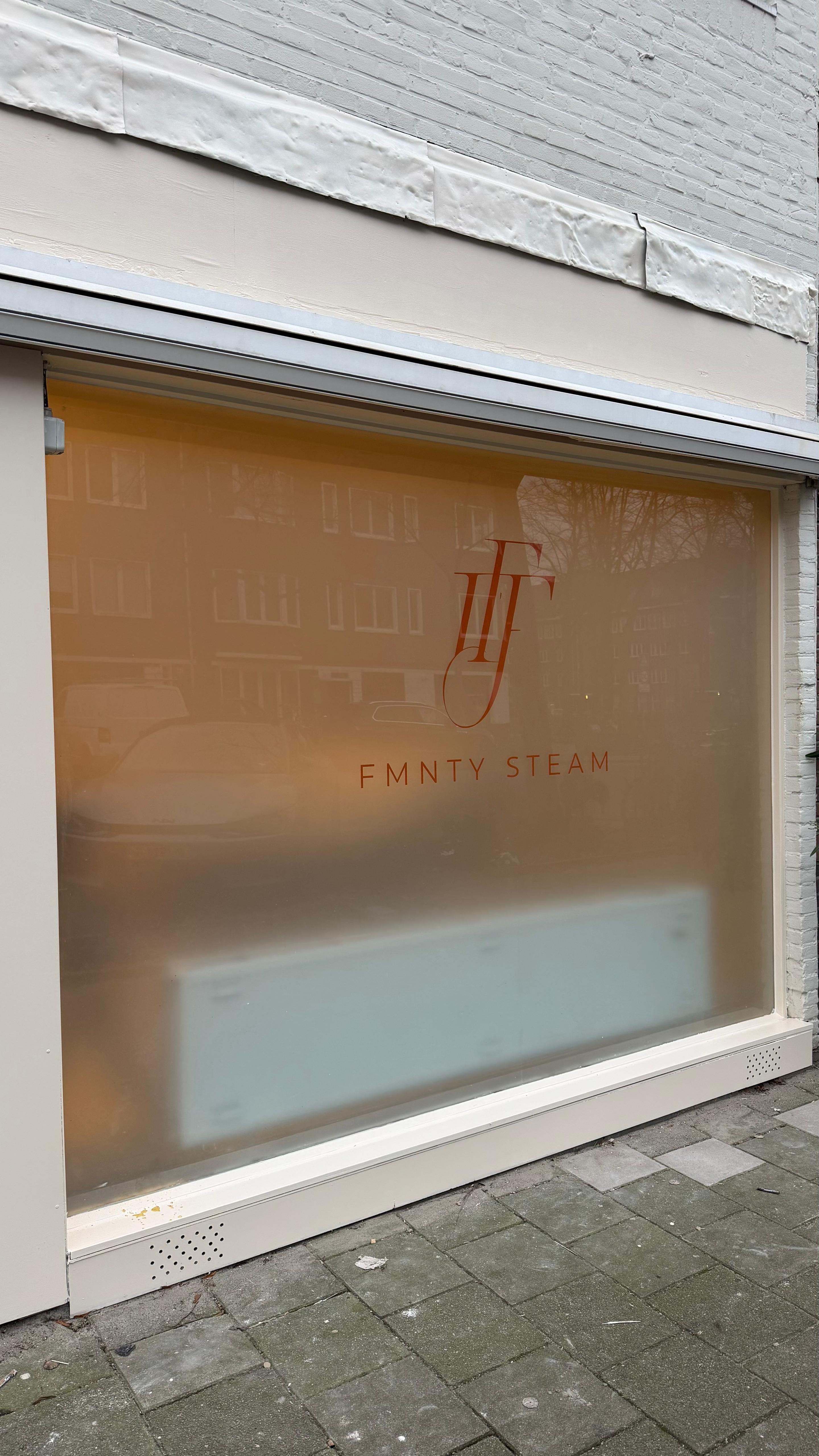 FMNTY Steam etalage